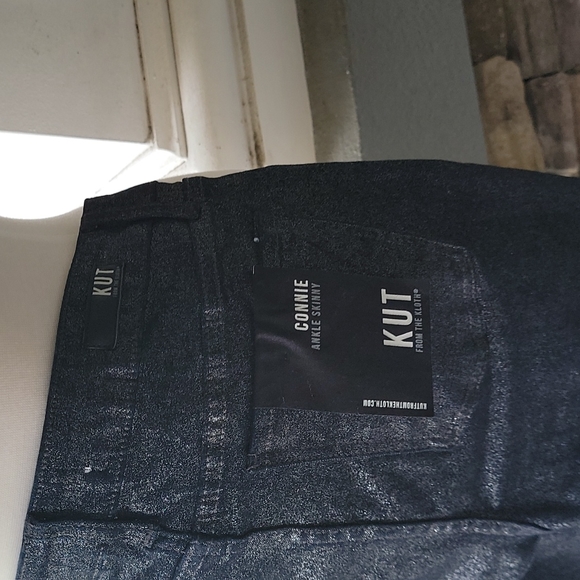 Jeans - Picture 4 of 5